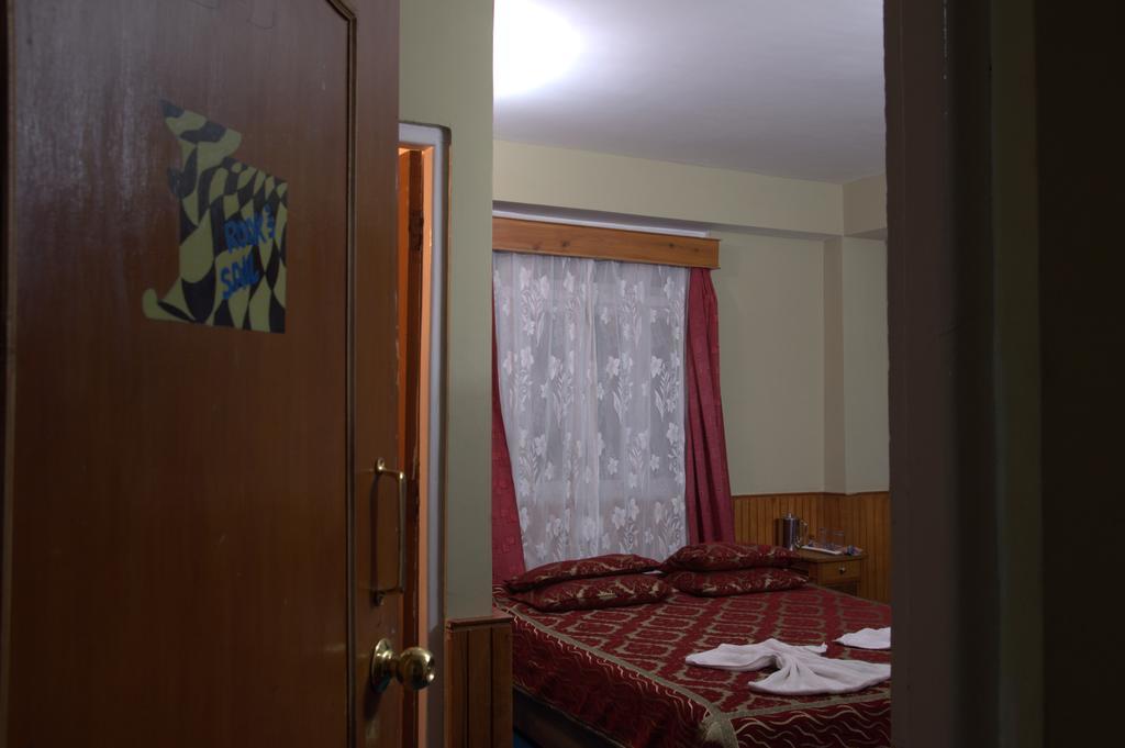 Rabdentse Residency Hotel Pemayangtse Ngoại thất bức ảnh